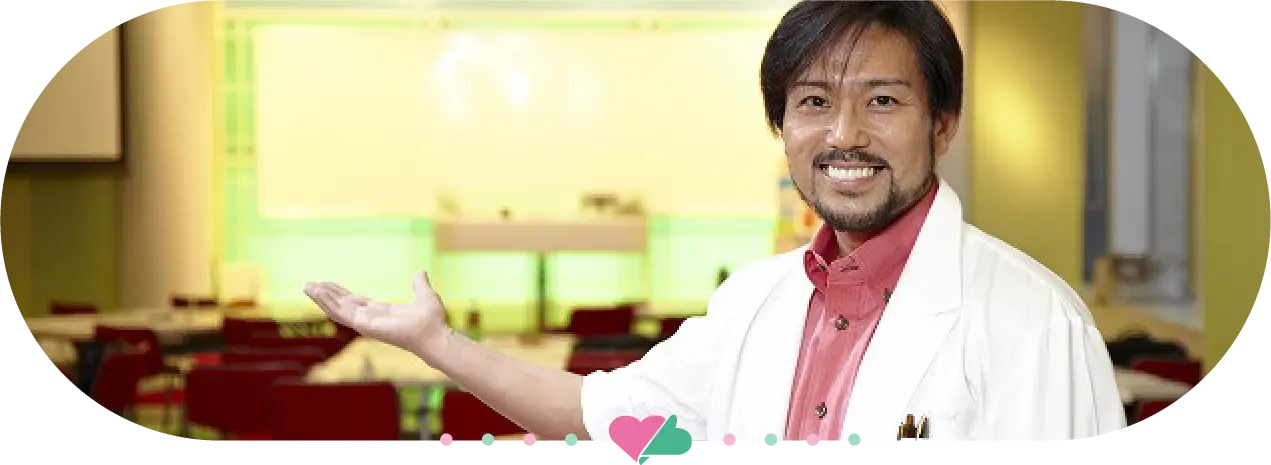 演劇型セミナーで心理学を教える講師の写真